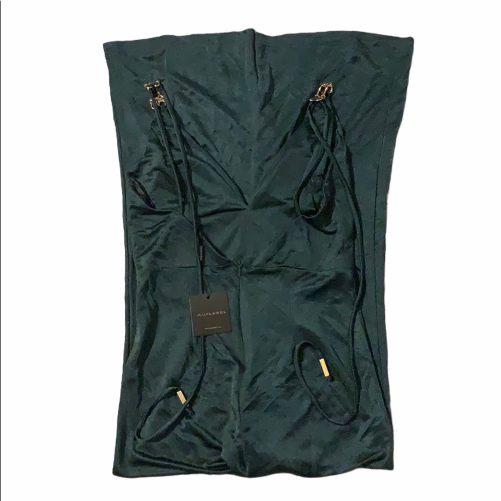 NWT JLUXLABEL Hunter Green Gold Tasseled Jumpsuit - Picture 2 of 13